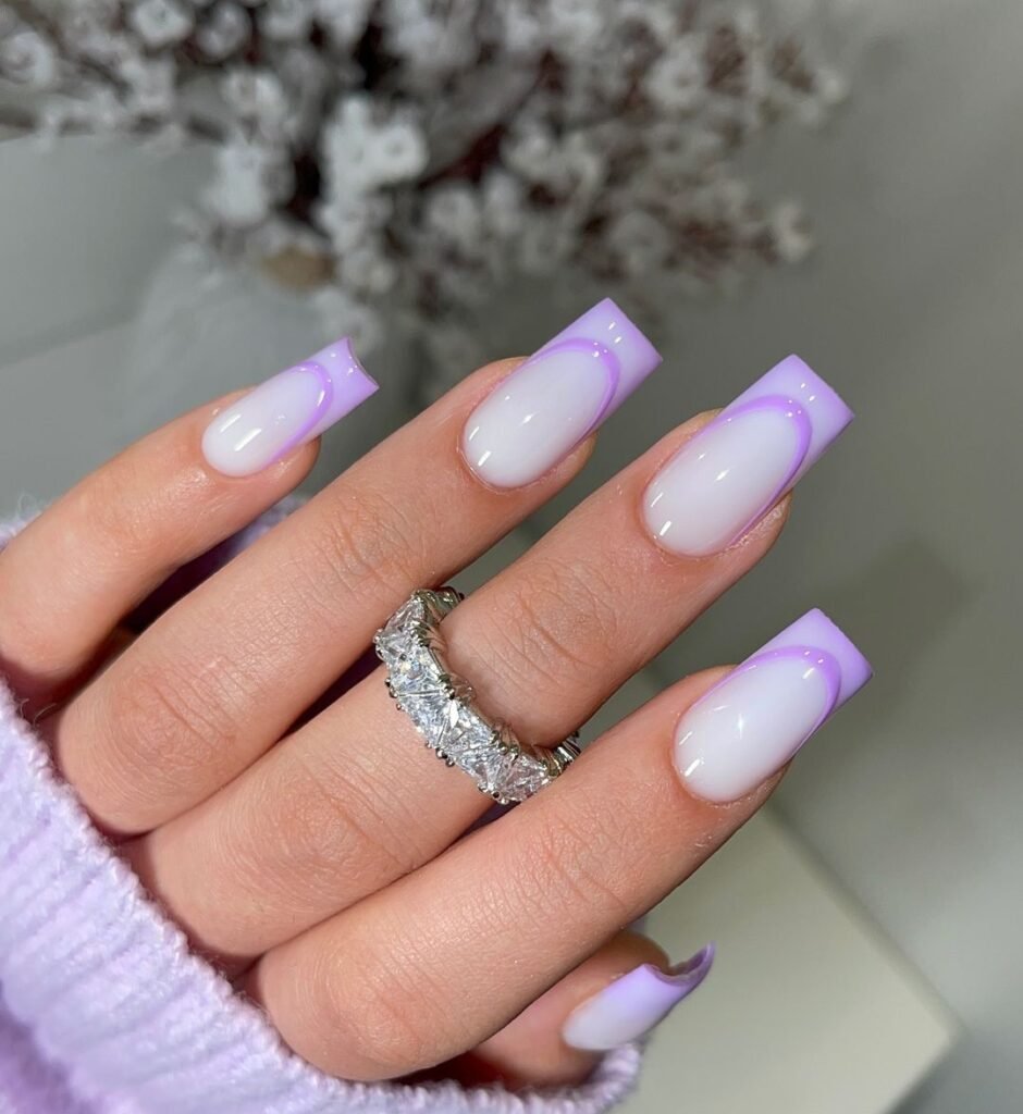 Purple nails art