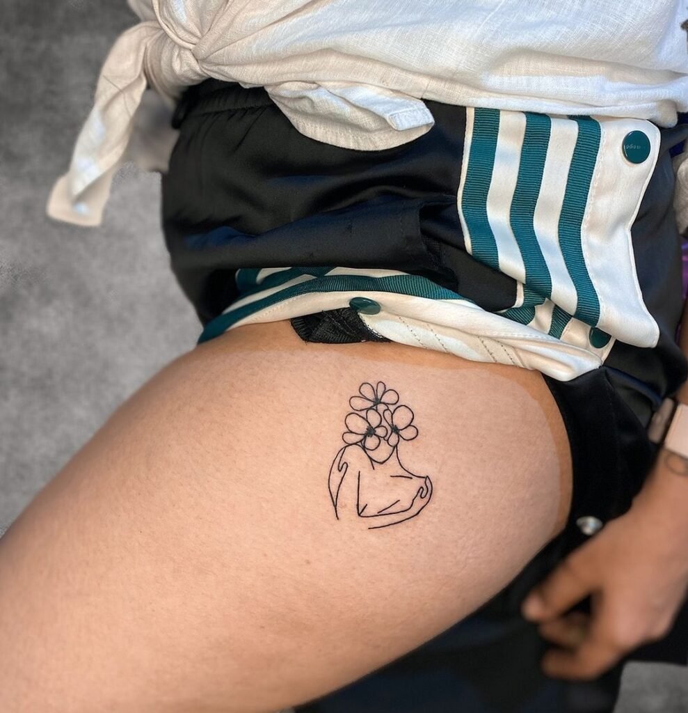 Small women's thigh tattoos